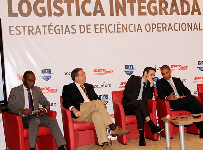 Painel principal da Conferência sobre Logística Integrada