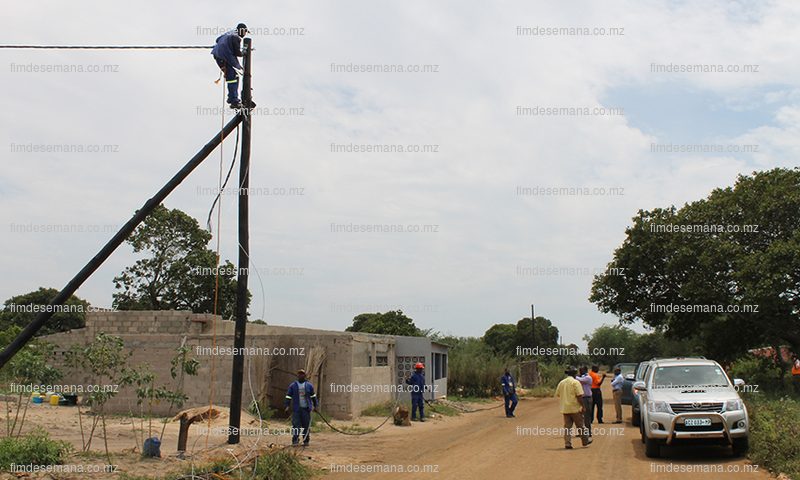 Obras de electrificação em curso na Matola Gare