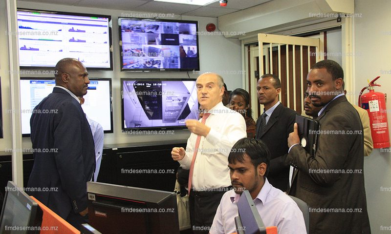 Delegação da Etiópia visitando o Centro de Operações da MCNet 1