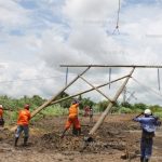 Trabalhos de colocação de pórticos
