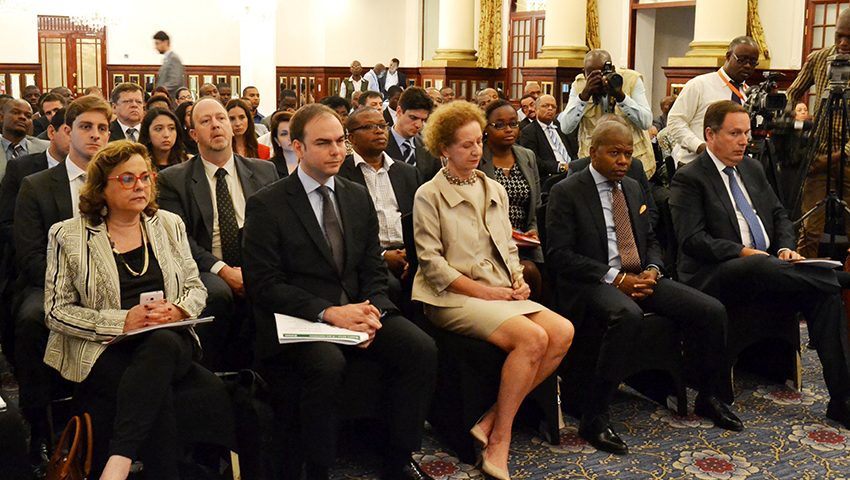 Participantes no seminário sobre oportunidades de negócio Brasil-Moçambique