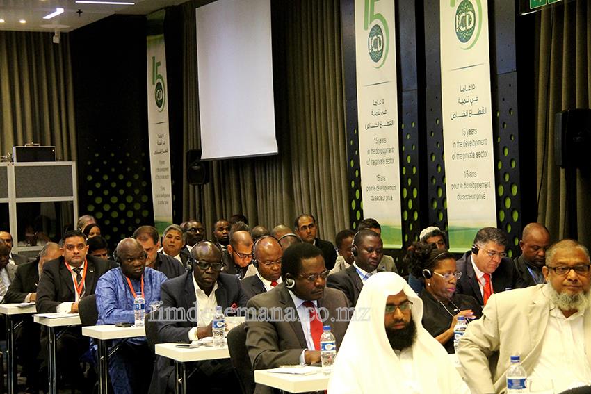 Participantes no Fórum do Sector Privado com Banco Islâmico