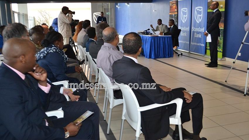 Acto de celebração da parceria entre o Parque Nacional de Gorongosa e o Standard Bank
