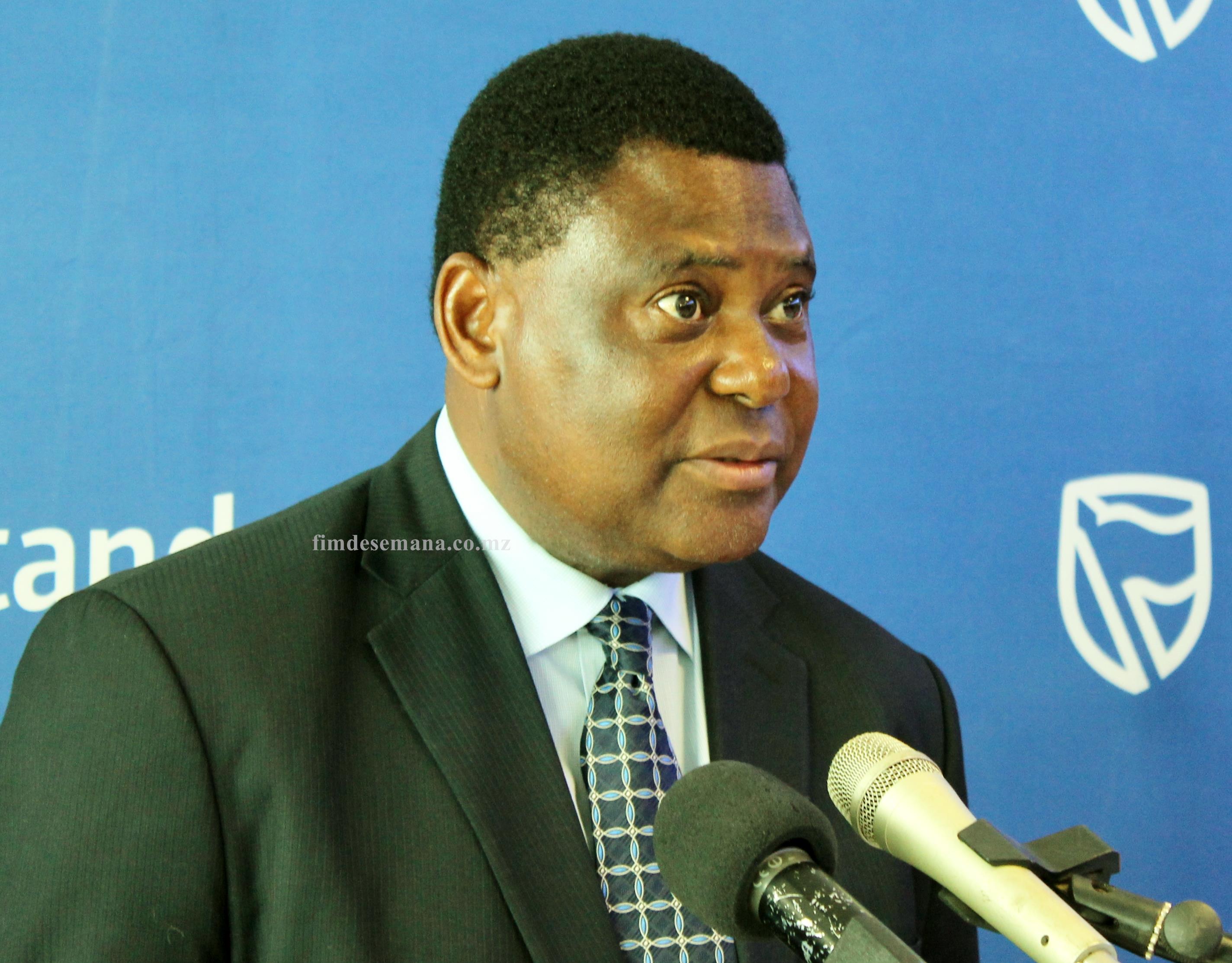 Ernesto Gove Governador do Banco de Mo&ccedil;ambique