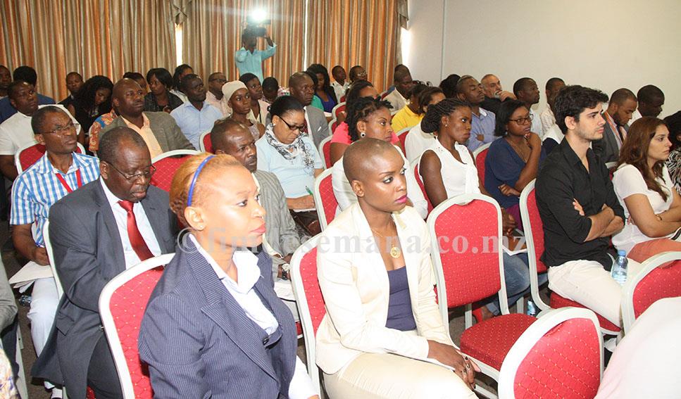 Participantes no semin&aacute;rio alusivo ao 23&ordm; anivers&aacute;rio do INNOQ