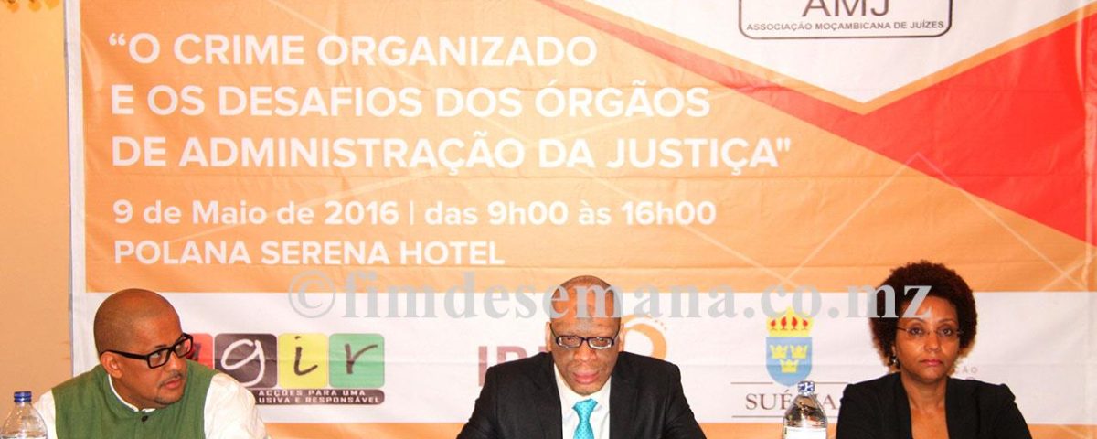Mesa que presidiu o Semin&aacute;rio sobre Crime Organizado os desafios dos org&atilde;os de administra&ccedil;&atilde;o da Justi&ccedil;a