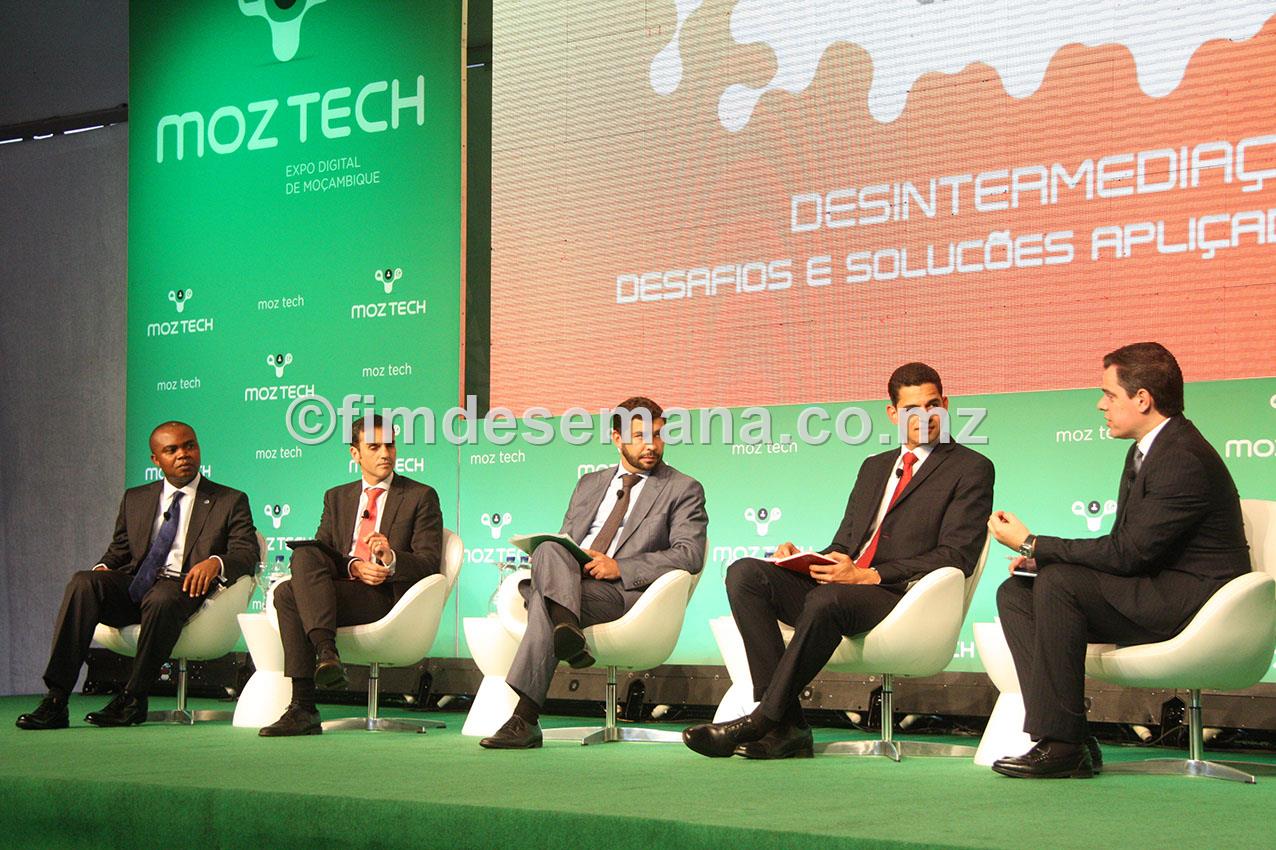 Painel sobre desintermedia&ccedil;ao desafios e solu&ccedil;oes aplicadas &agrave; banca