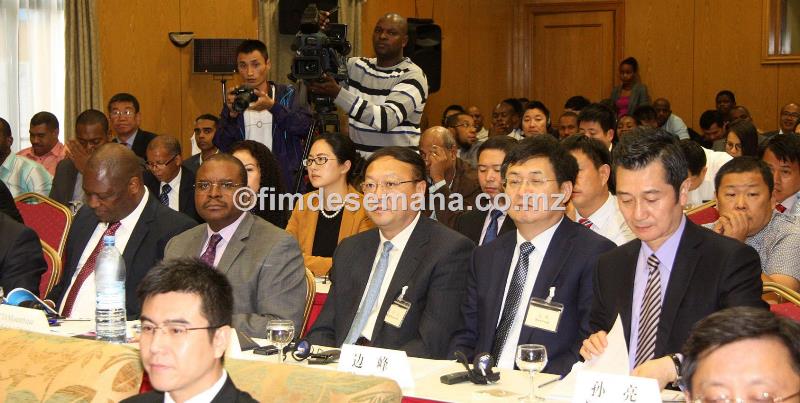 Participantes no For&uacute;m de Neg&oacute;cios Mo&ccedil;ambique China