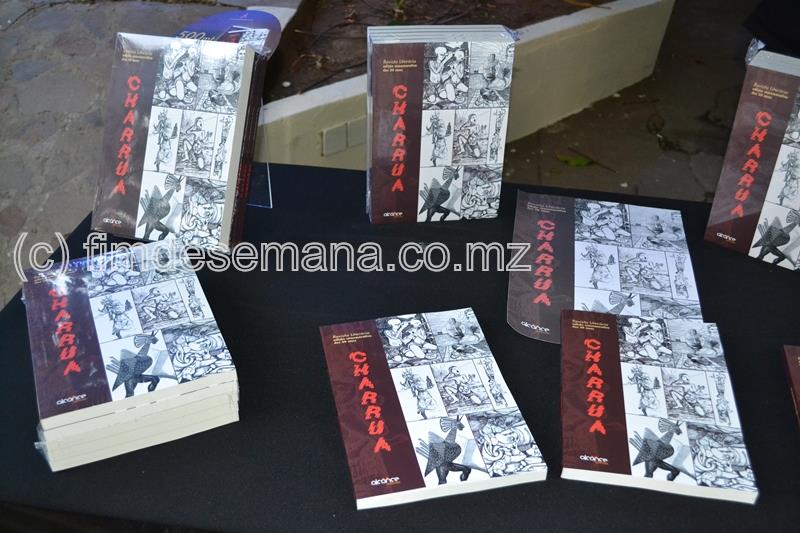 Revista liter&aacute;ria Charrua