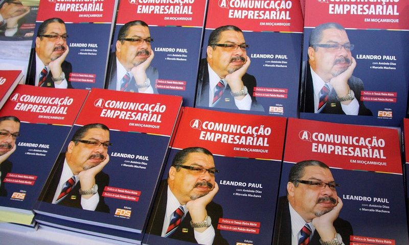 L&iacute;vros