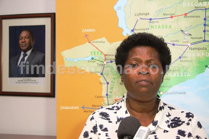 Conceita Sortane Cabe&ccedil;a de lista do Circulo Eleitoral da Cidade de Maputo pela Frelimo