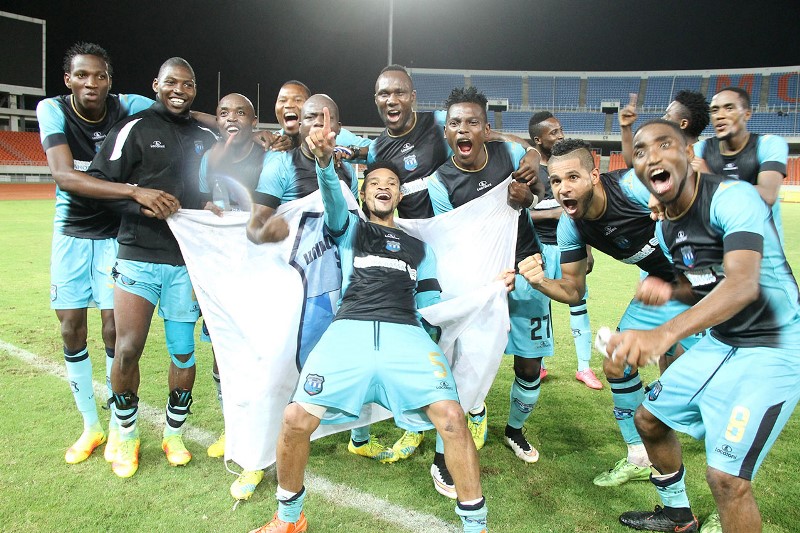 Equipa da União Desportiva de Songo vencedora da Taça Moçambique mcel 2016