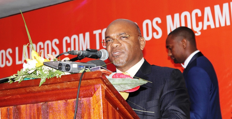 Carlos Mesquita ministro dos Transportes e Comunica&ccedil;&otilde;es 2