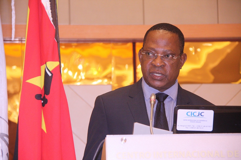 Isac Chande ministro da Justiça Assuntos Constitucionais e Religiosos