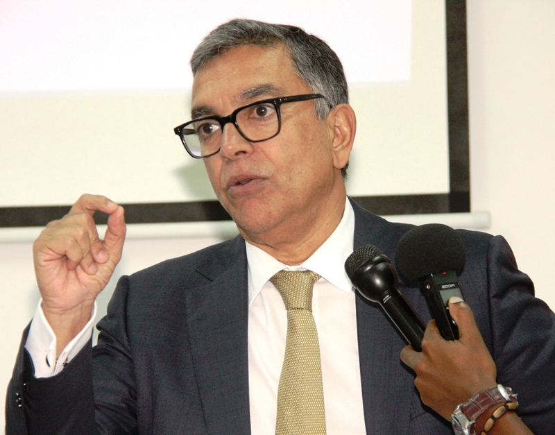 Jo&atilde;o Figueiredo orador