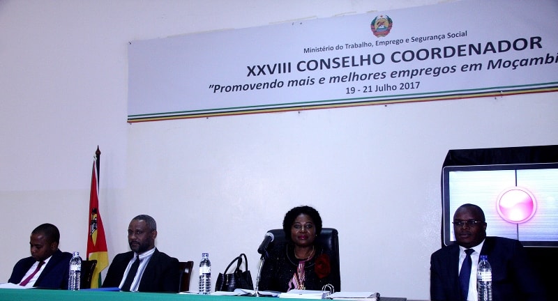 Mesa que presidiu o XXVIII Conselho Coordenador do Ministério do Trabalho Emprego e Segurança Social