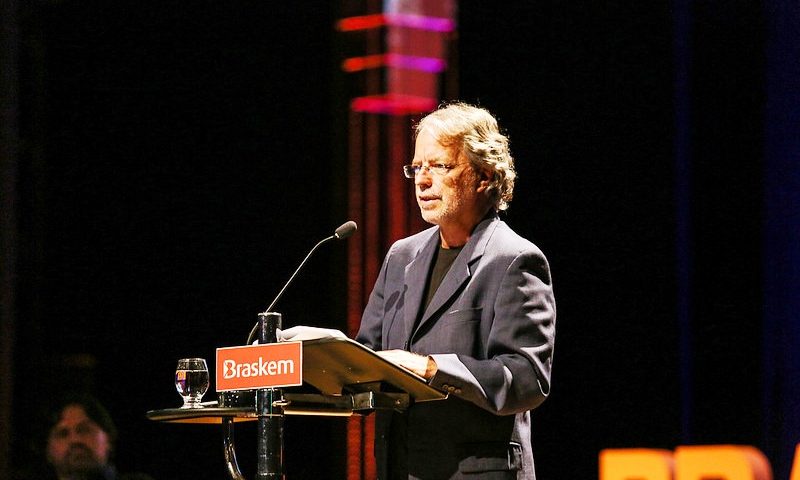 Mia Couto Fronteiras do Pensamento 01