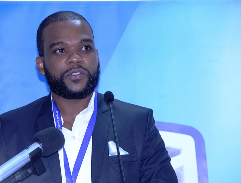 Leovigildo Reis representante do Standard Bank