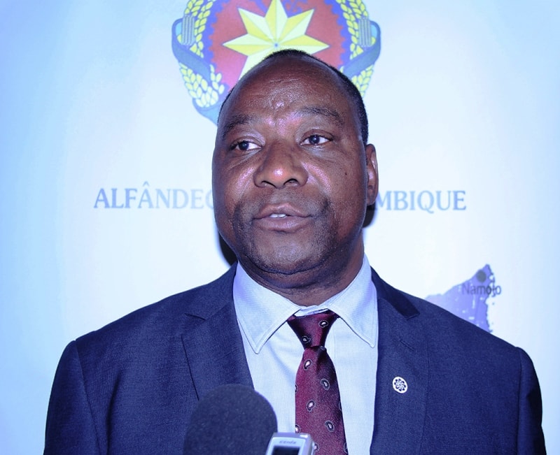 Joaquim Macu&aacute;cua Director de Norma&ccedil;&atilde;o e Procedimentos Aduaneiros da Direc&ccedil;&atilde;o Geral das Alf&acirc;ndegas