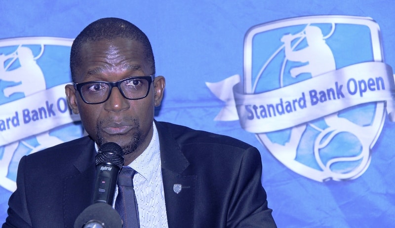 Alfredo Mucavela gestor de Marketing do Standard Bank