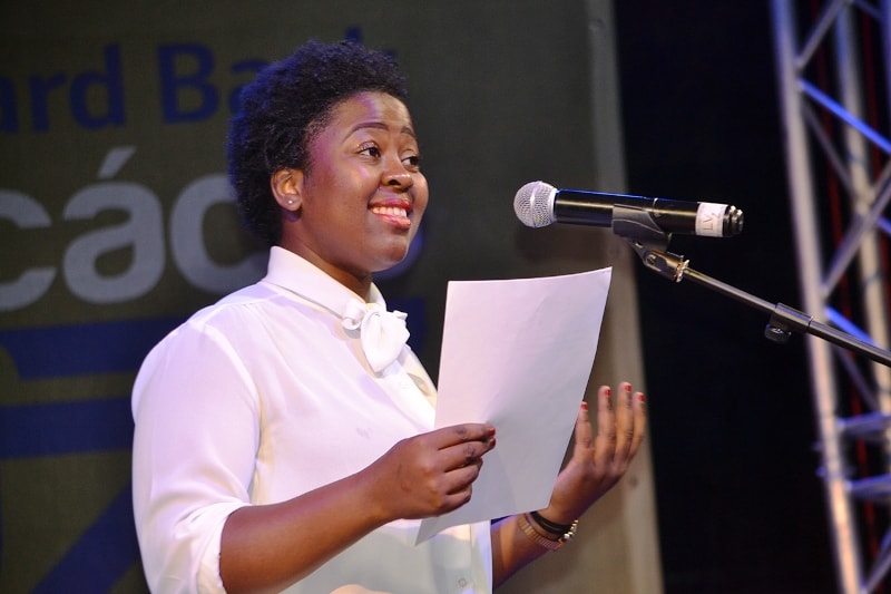 Arira Abacar Mussa poetisa