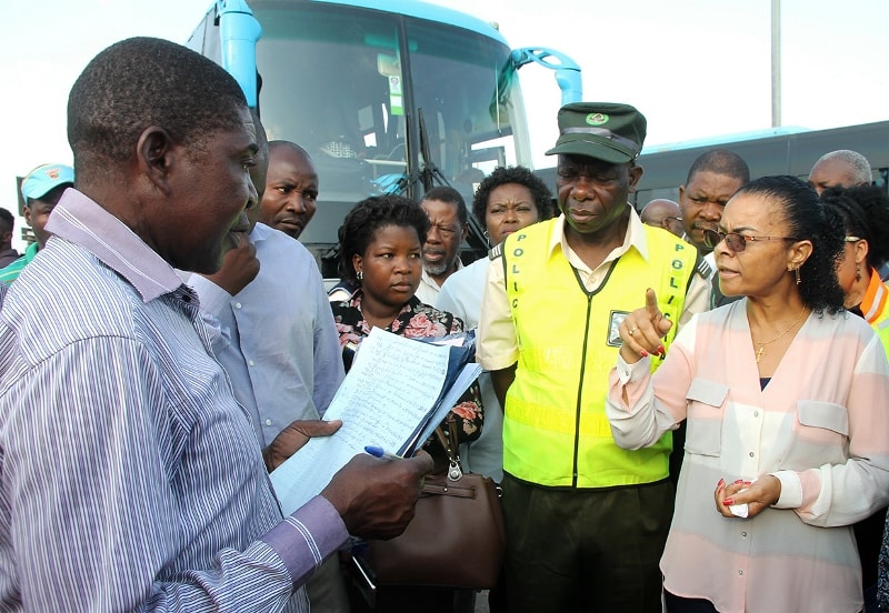 Visita da Vice ministra &agrave; Terminal Interprovincial e Internacional da Junta