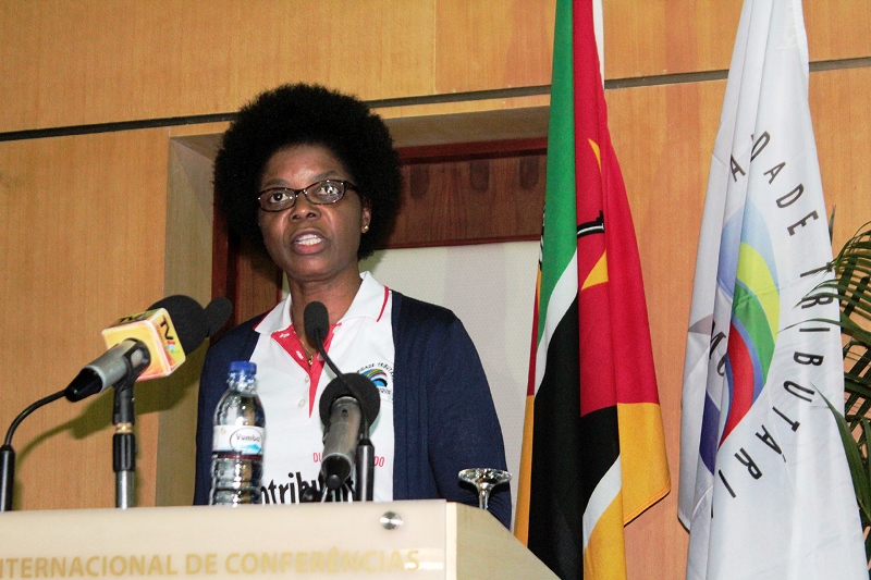 Am&eacute;lia Nakhare presidente da AT