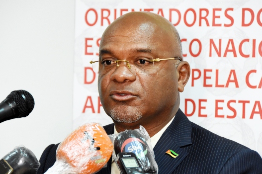 Carlos Mesquita ministro da Industria e Comercio