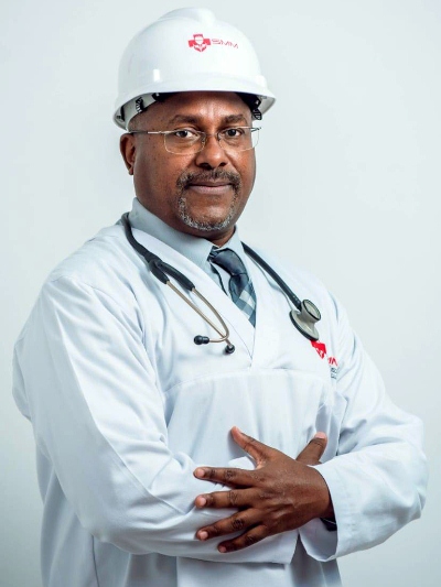 Eduardo Munhequete especialista em Medicina Ocupacional SMM Sociedade Medica de Mocambique