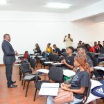 Vicente Joaquim Secretario de Estado durante a visita