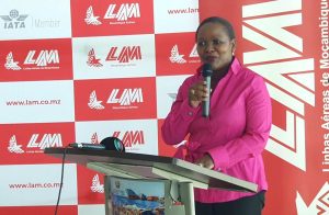 Eldevina Materula, ministra da Cultura e Turismo