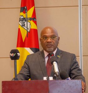 Carlos Mesquita, ministro das Obras Públicas, Habitação e Recursos Hídricos (1) (1)