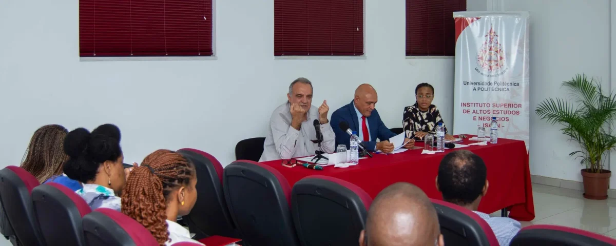 ISAEN lança mestrado em Saúde Pública e Medicina Tropical