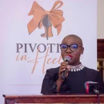 Pivoting In Heels, 50 mulheres líderes retratadas em livro