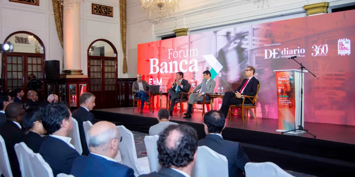 Standard Bank defende transição energética justa