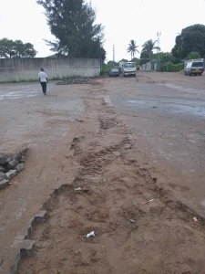 Obras de melhoria da rede de distribuição do Bairro de Bunhiça 2