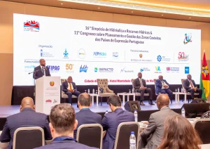 Fernando Rafael, ministro MOPHRH