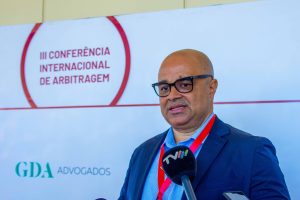 Gilberto Correia, Presidente da Comissão de Internacionalização Moçambique do Centro de Arbitragem Comercial 1