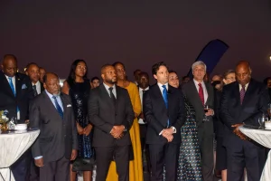 Participantes (1) (2)