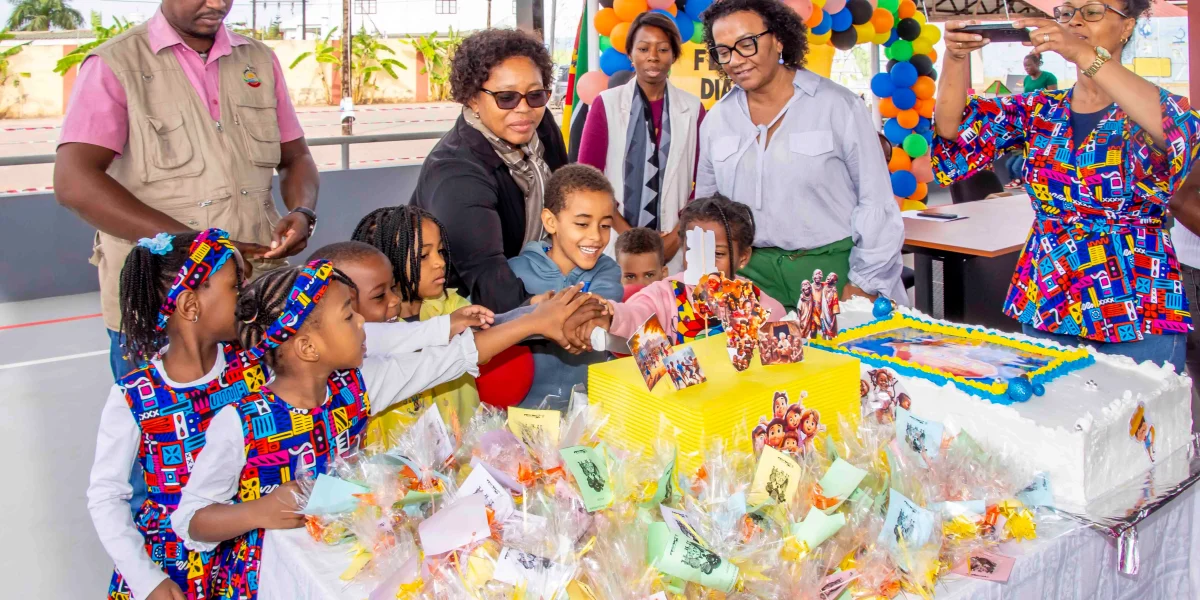 Momento de corte de bolo (2)