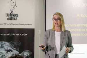 Melanie Hawken, fundadora da Lionesses of Africa (2) (1)