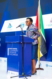 Dra. Esselina Macome, PCA do Standard Bank