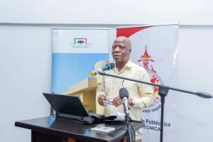 Augusto Jone Luís, reitor da Universidade Politécnica 2