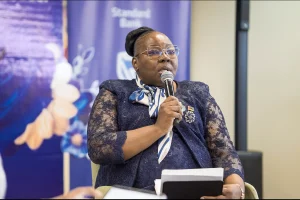 Dra. Alice Banze, activista e cientista