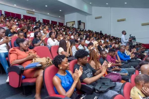 Participantes (2) (1) Participantes (2) (1)