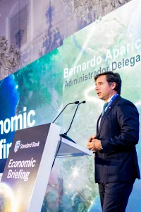 Bernardo Aparício, administrador delegado do Standard Bank (1) (2)