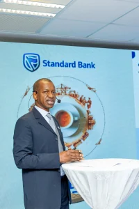 Kudzai Guvi, responsável pela Inteligência de Mercado no segmento de Banca Comercial e de Negócios do Grupo Standard Bank 1