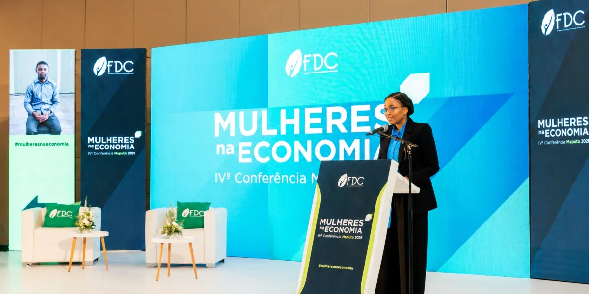 Alice Parsotamo, directora de Integração do Negócio do Standard Bank 2