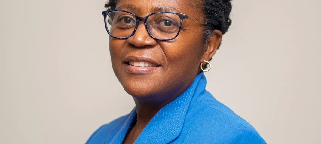 Dra. Esselina Macome, PCA do Standard Bank (1)