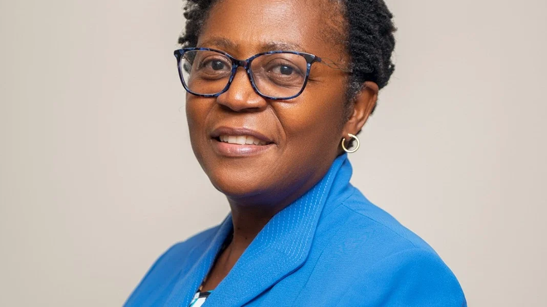 Dra. Esselina Macome, PCA do Standard Bank (1)